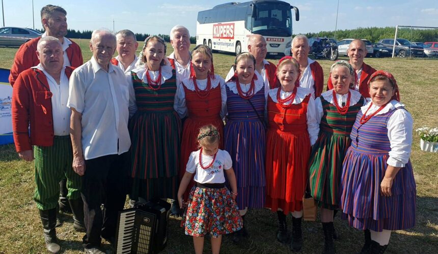 MOK_541 Boruta wyśpiewała I nagrodę na II Biesiadzie Ludowej