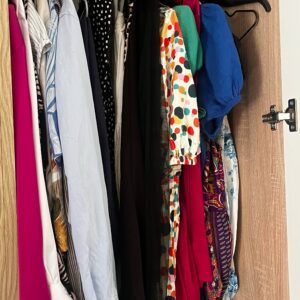 „Skupmy się na tym co mamy”. Wymiana ubrań i prelekcja o fast fashion